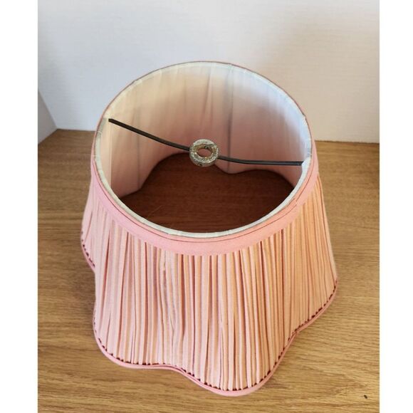 Granny  Core Cottage Core vintage pink lampshade - Picture 2 of 4